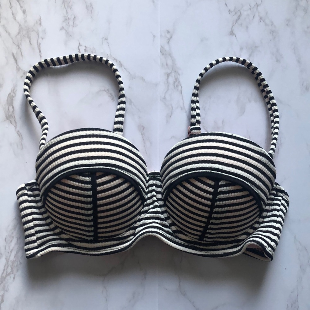 Xhilaration Push-Up Bikini Top